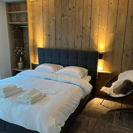 Grote kamer in Brugge centrum met badkamer ! Buitenkant foto