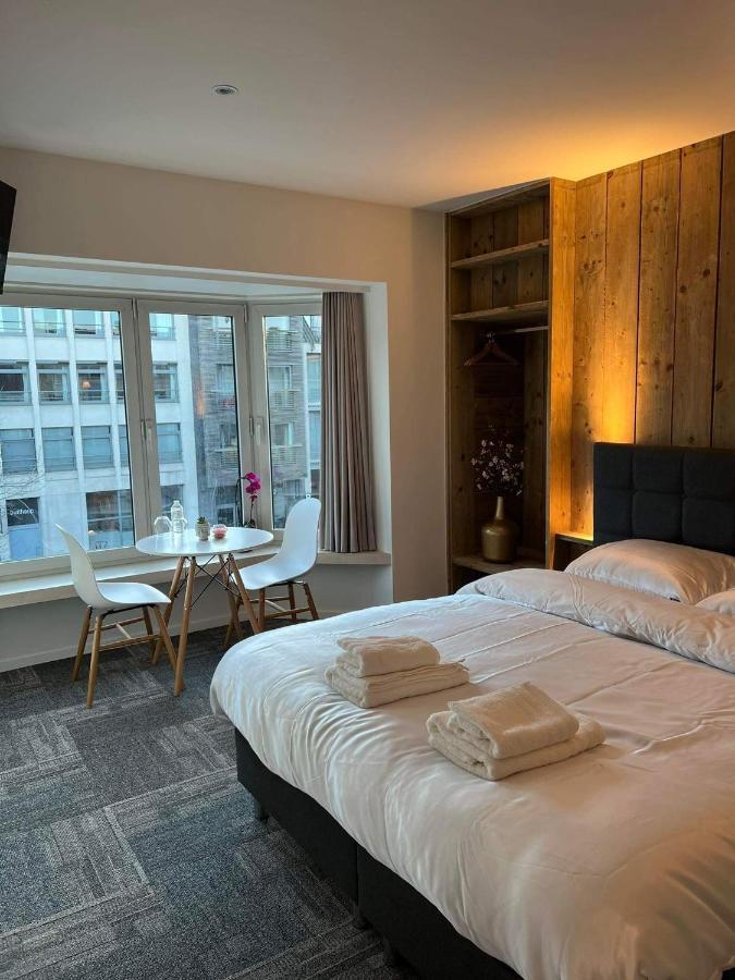 Grote kamer in Brugge centrum met badkamer ! Buitenkant foto